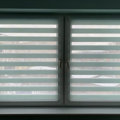 roleta-wolnowiszaca-dzien-noc-1 roleta-wolnowiszaca-dzien-noc-1